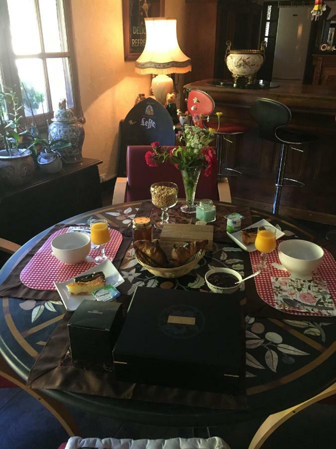 Hotel Bar B'Rock Saint-Martin-sous-Vigouroux ภายนอก รูปภาพ