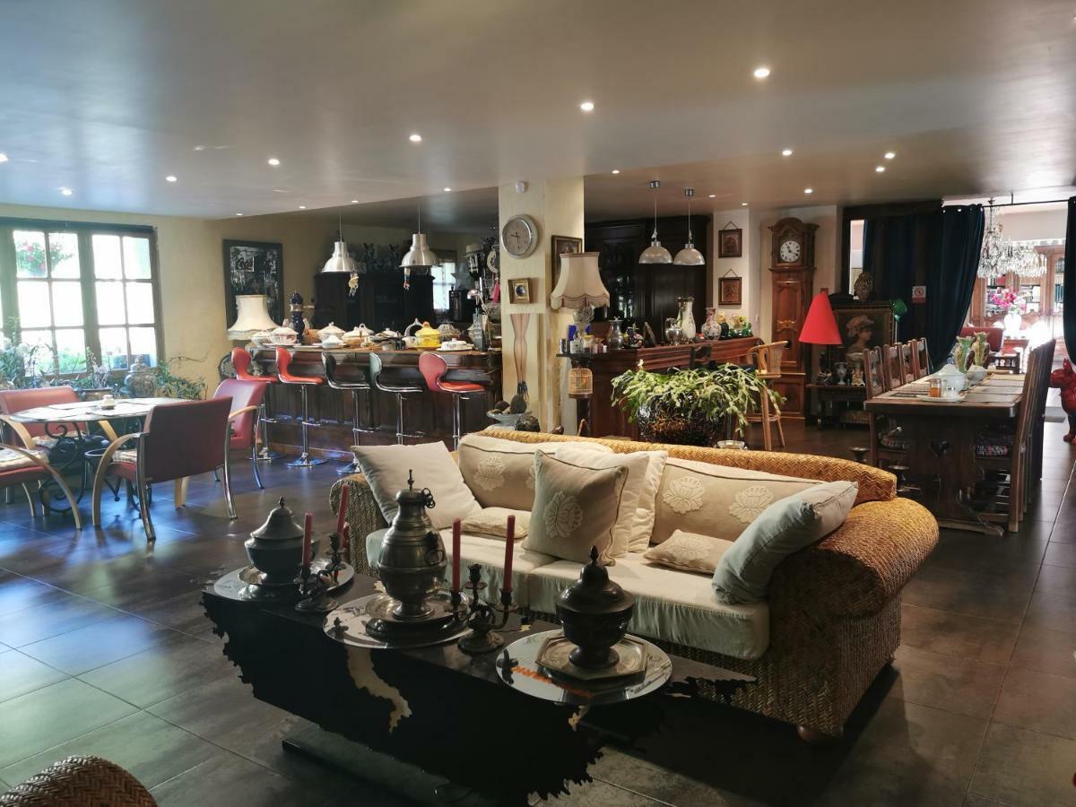 Hotel Bar B'Rock Saint-Martin-sous-Vigouroux ภายนอก รูปภาพ